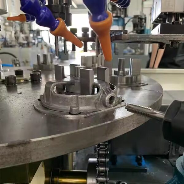 Multi Spindle Drilling Tapping Machine Customized For Directional Protective Cover SCJNS2 - Image 4