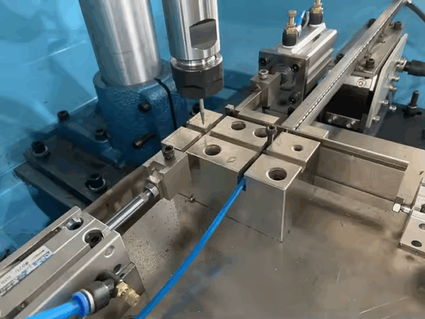 Vibrator Feeding Fully automatic T-type Drilling Tapping Machine For Metal Parts SCJTD2 - Image 8