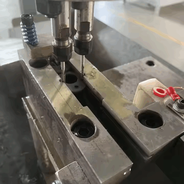 Vibrator Feeding Fully automatic T-type Drilling Tapping Machine For Metal Parts SCJTD2 - Image 11