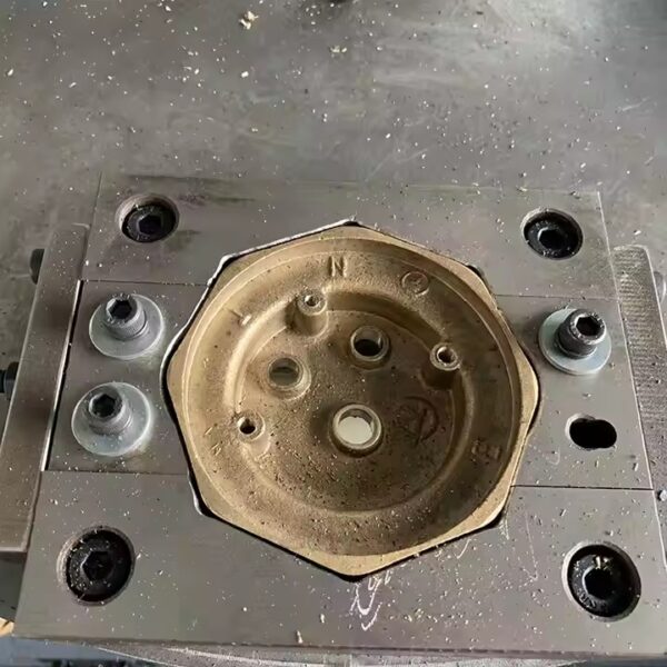 Automatic CNC 4 6 8 Station Rotary Turntable Drilling Tapping Machine for Gas Valve SCJNS5 - Image 2